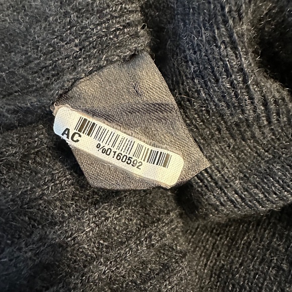 A CHARCOAL GREY BUTTON UP VEST - Picture 6 of 7